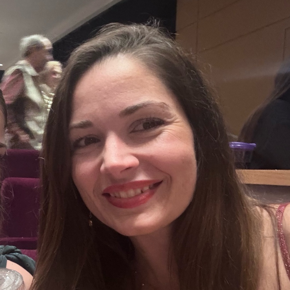 Meet your Posher, Christina